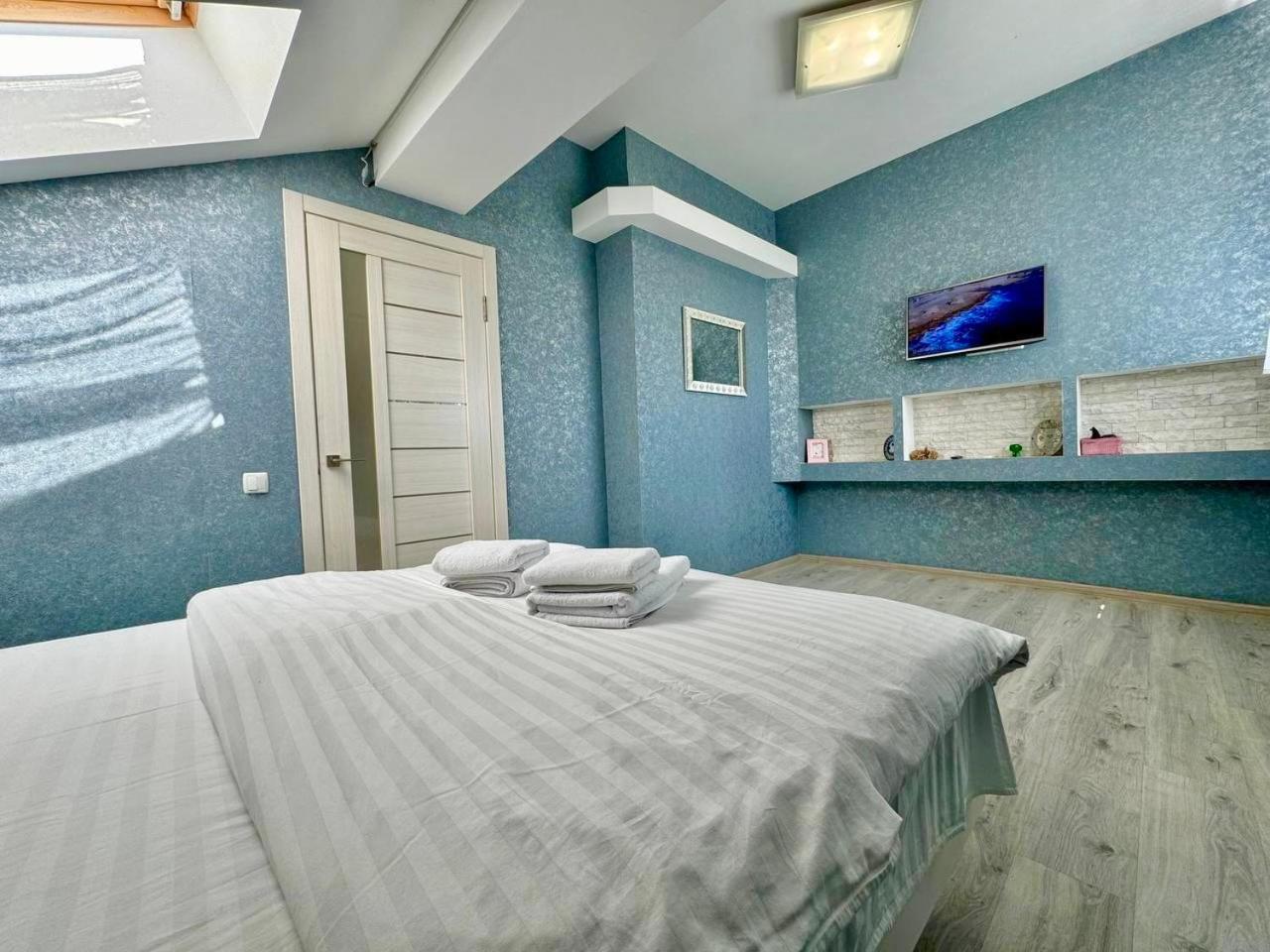 Apartpoltava Ексклюзивна Мансарда З Виходом На Дах, Новобудова, Led Дзеркало Корпусний Парк Exterior photo